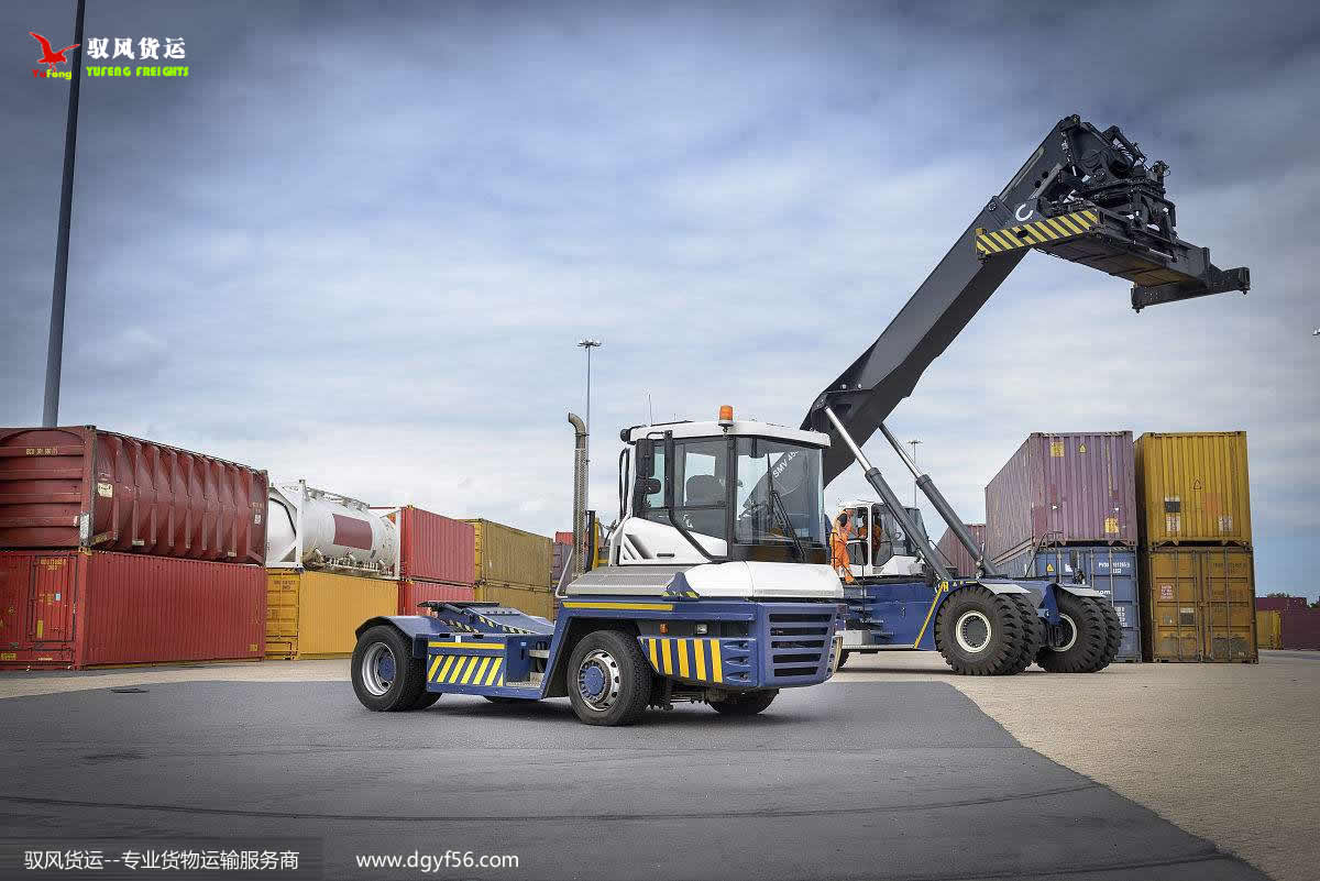 大型货柜运输3.jpg